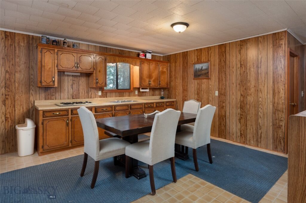 1 Seven Point Road, Livingston MT 59047