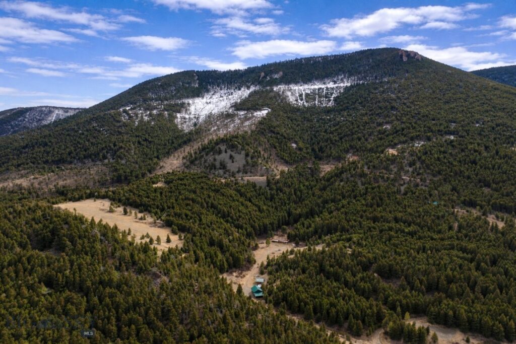 1 Seven Point Road, Livingston MT 59047