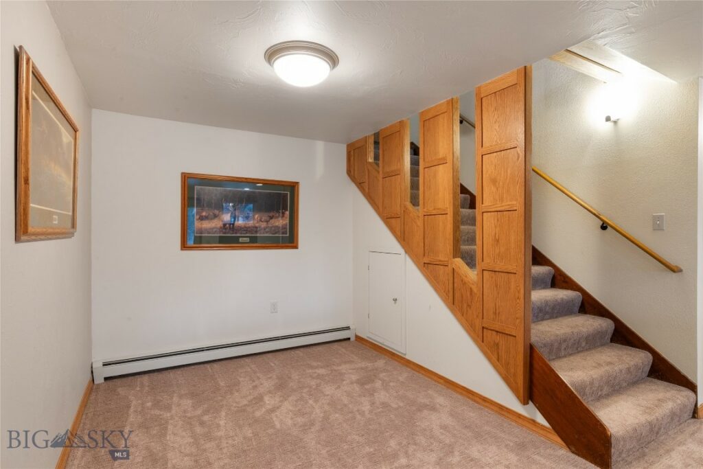 1 Hitching Post Road, Bozeman MT 59715