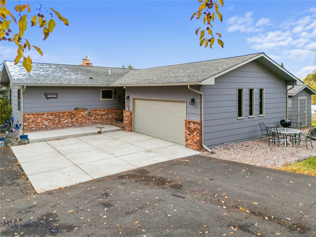 1 Hitching Post Road, Bozeman MT 59715