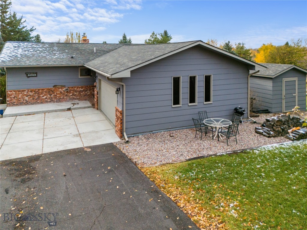 1 Hitching Post Road, Bozeman MT 59715