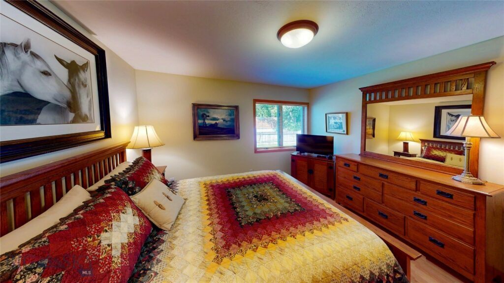 1 Riverside Drive, Bozeman MT 59715