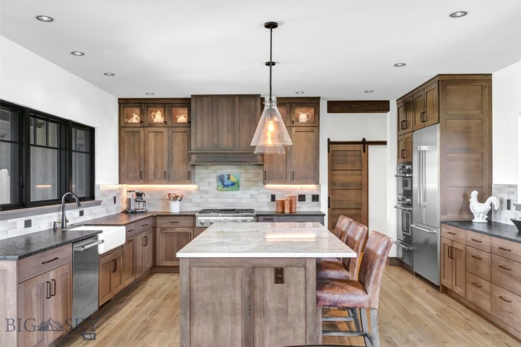 10 Brown Pony Trail, Livingston MT 59047