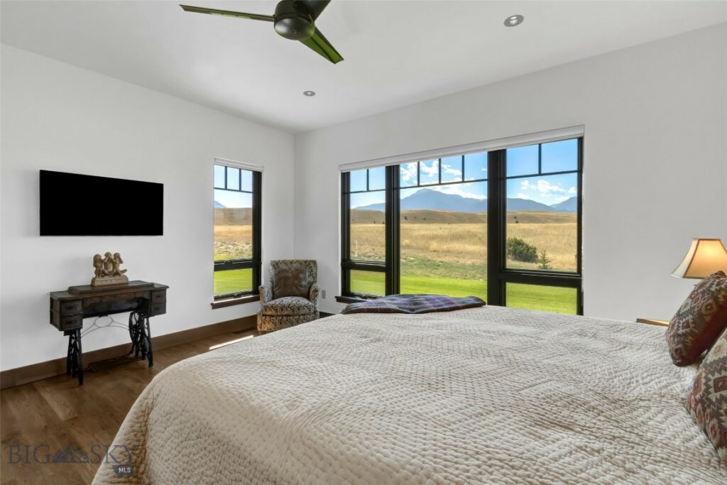10 Brown Pony Trail, Livingston MT 59047