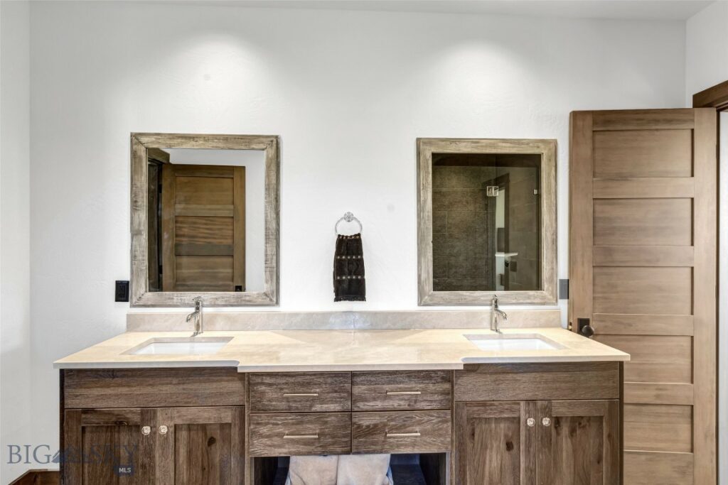 10 Brown Pony Trail, Livingston MT 59047