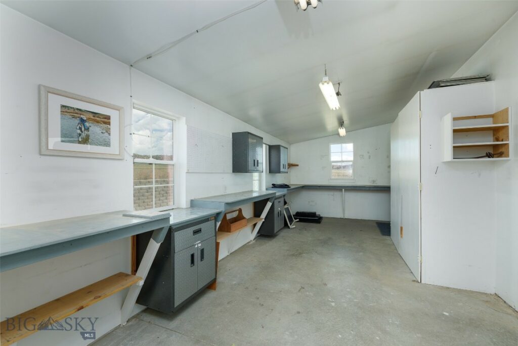 10 Hidden Ridge, Livingston MT 59047