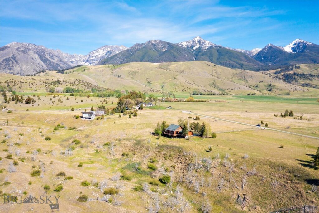 10 Rocky Hollow Trail, Livingston MT 59047