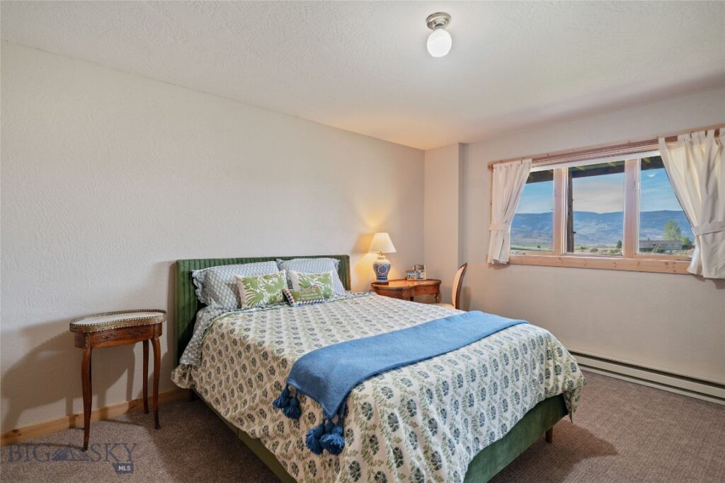 10 Rocky Hollow Trail, Livingston MT 59047