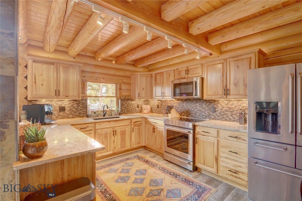 100 Peacemaker Road, Bozeman MT 59715
