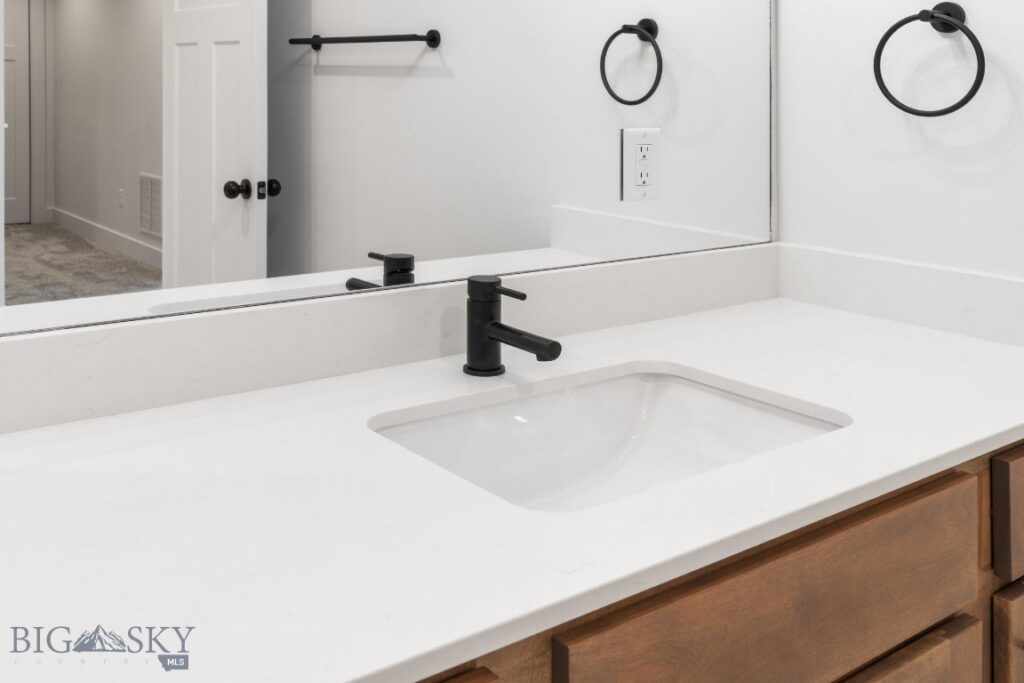 100 Bow Perch Lane, Bozeman MT 59718