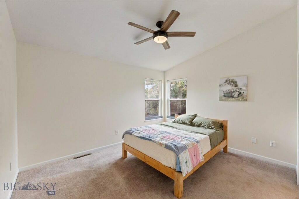 1002 E Northern Pacific Avenue, Belgrade MT 59714