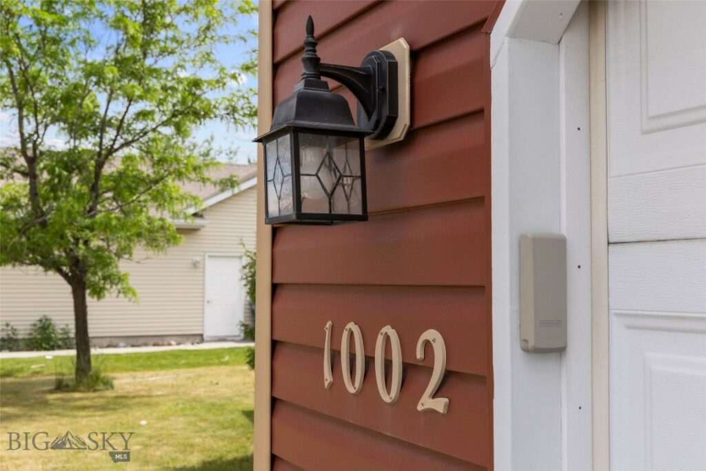 1002 E Northern Pacific Avenue, Belgrade MT 59714