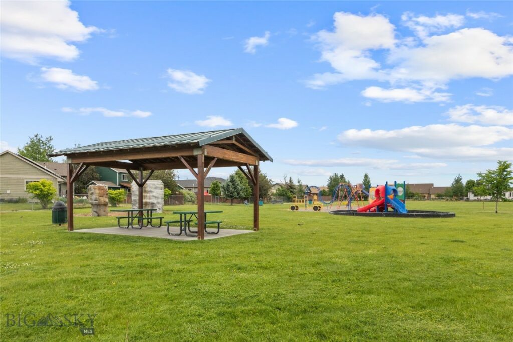 1002 E Northern Pacific Avenue, Belgrade MT 59714