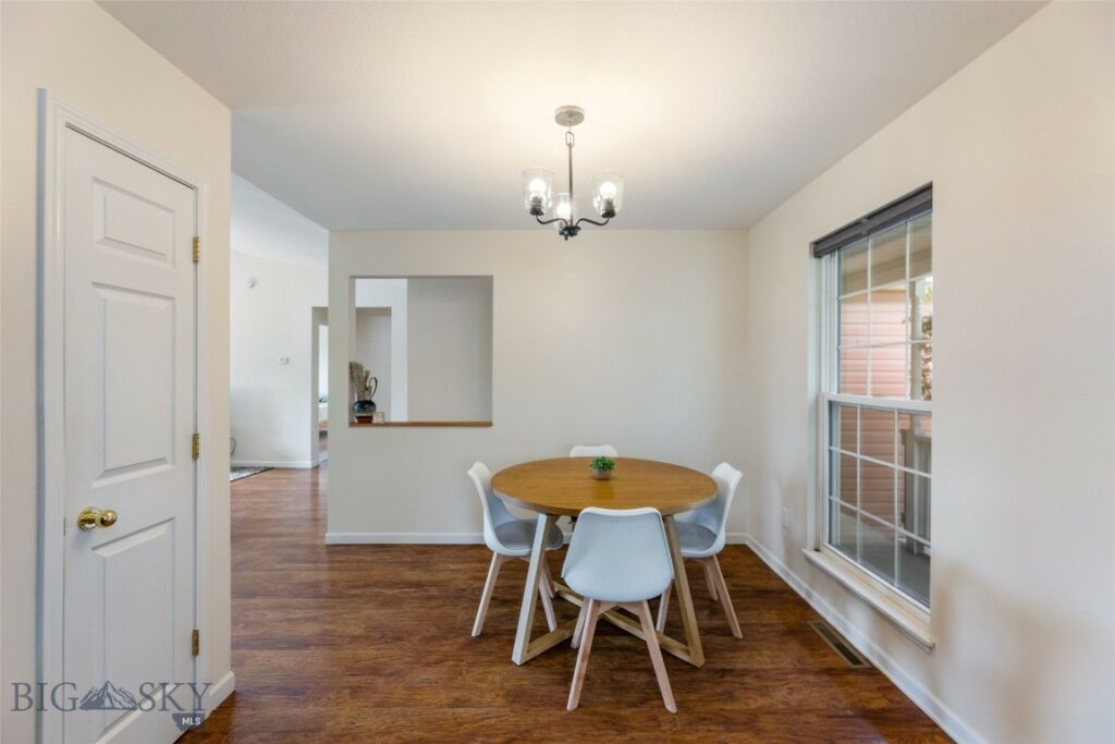 1002 E Northern Pacific Avenue, Belgrade MT 59714