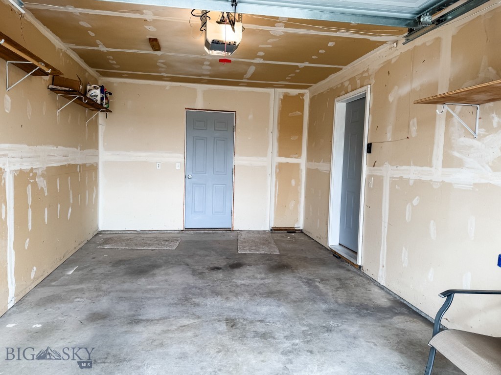 1002 Sky View Trail, Livingston MT 59047