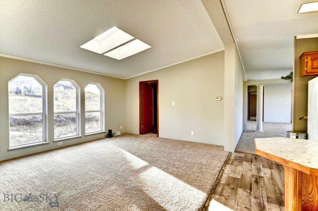 1003 Ridgeway Drive, Livingston MT 59047