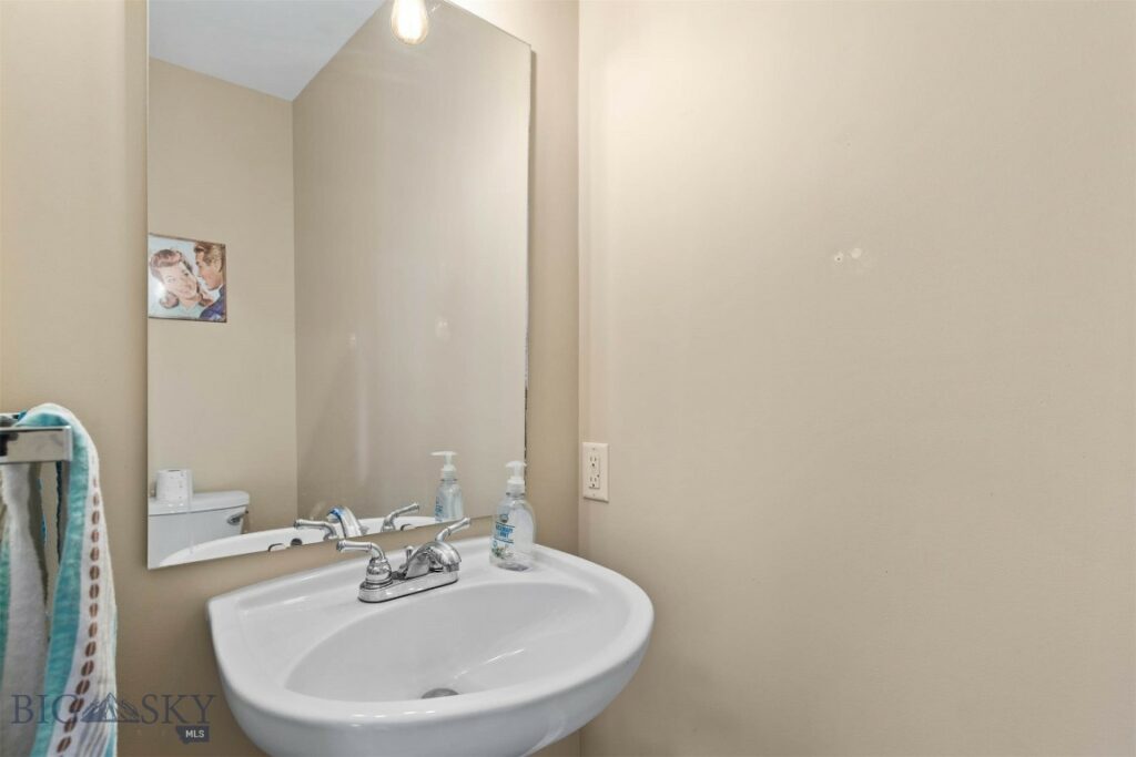 1003 Wyoming, Belgrade MT 59714