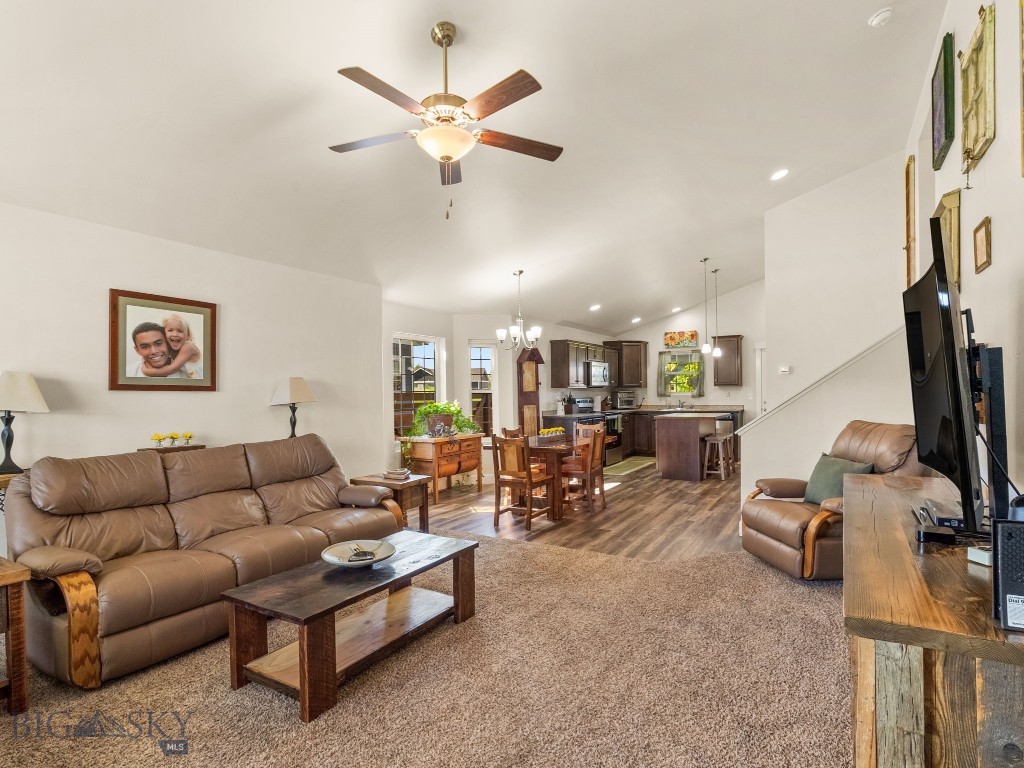1004 Falcon Boulevard, Belgrade MT 59714