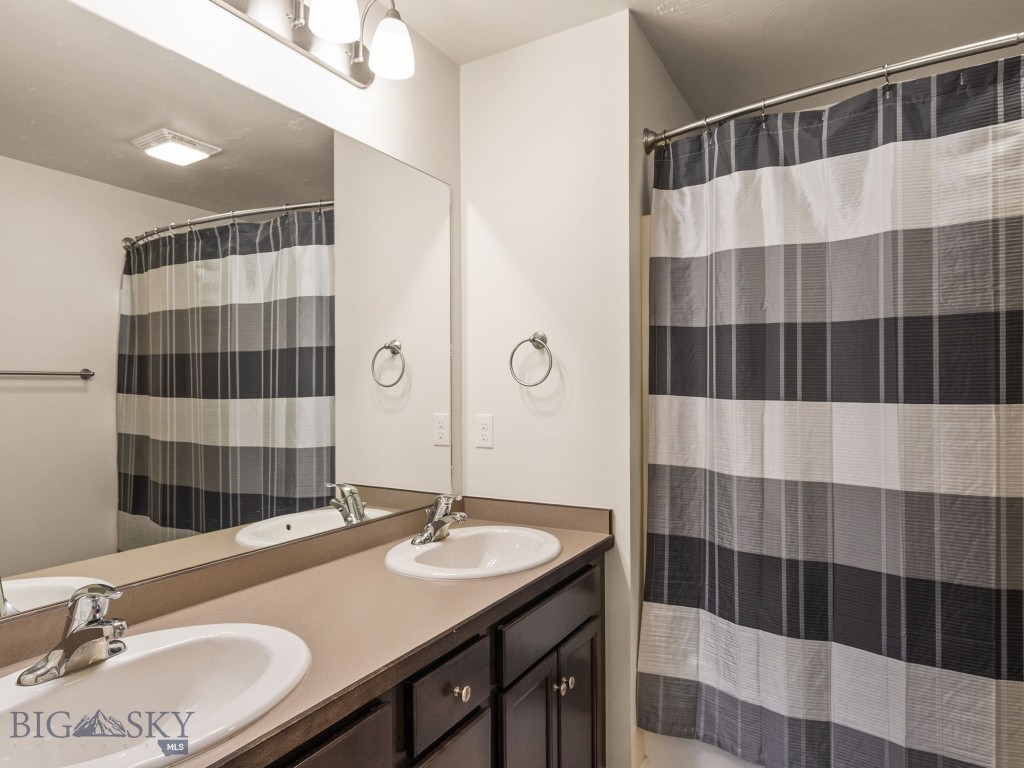 1004 Falcon Boulevard, Belgrade MT 59714