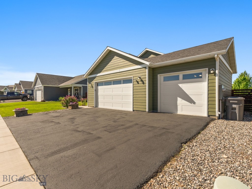 1004 Falcon Boulevard, Belgrade MT 59714