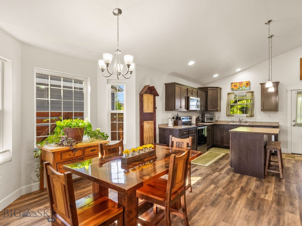 1004 Falcon Boulevard, Belgrade MT 59714
