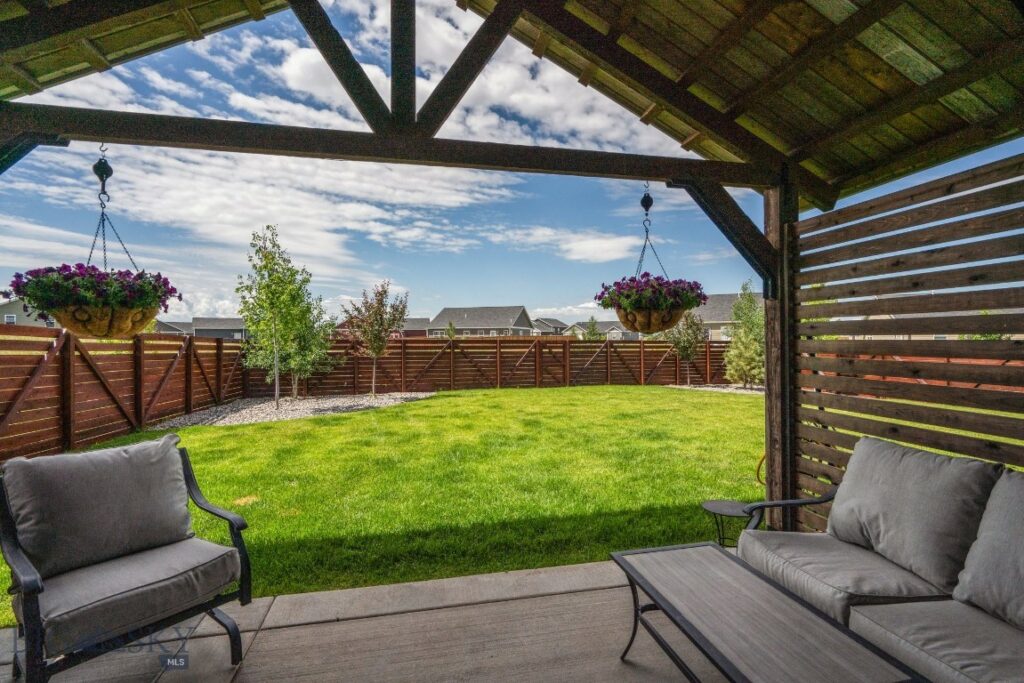 1004 Falcon Boulevard, Belgrade MT 59714