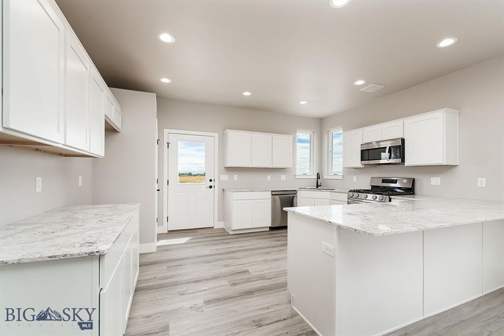 1005 Melissa Way, Belgrade MT 59714