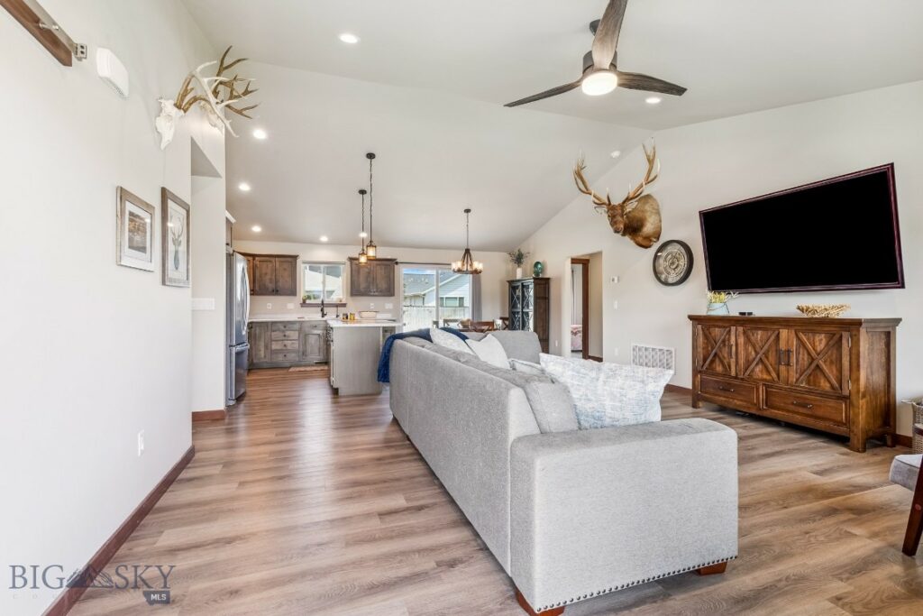 1005 Westwood Circle, Belgrade MT 59714