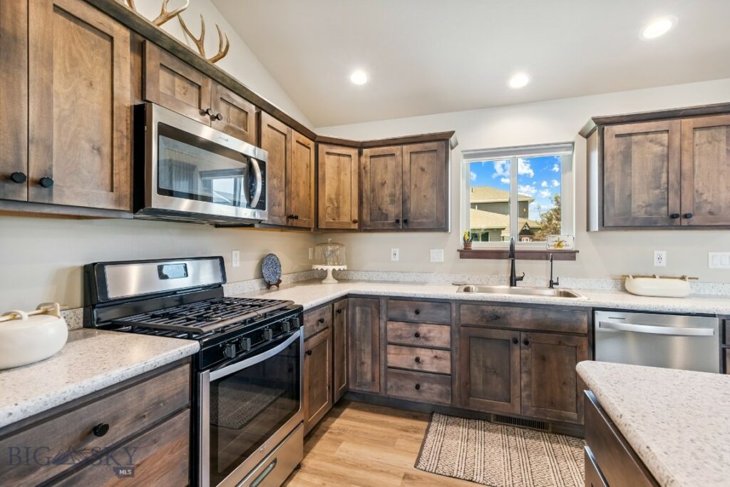 1005 Westwood Circle, Belgrade MT 59714