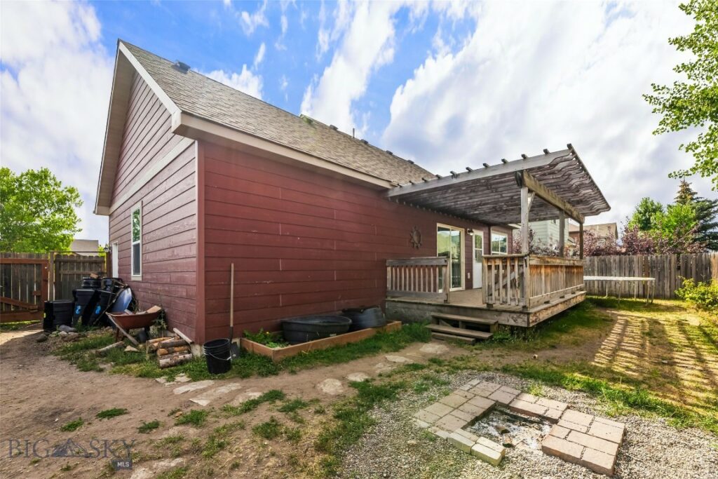 1005 Wyoming Street, Belgrade MT 59714