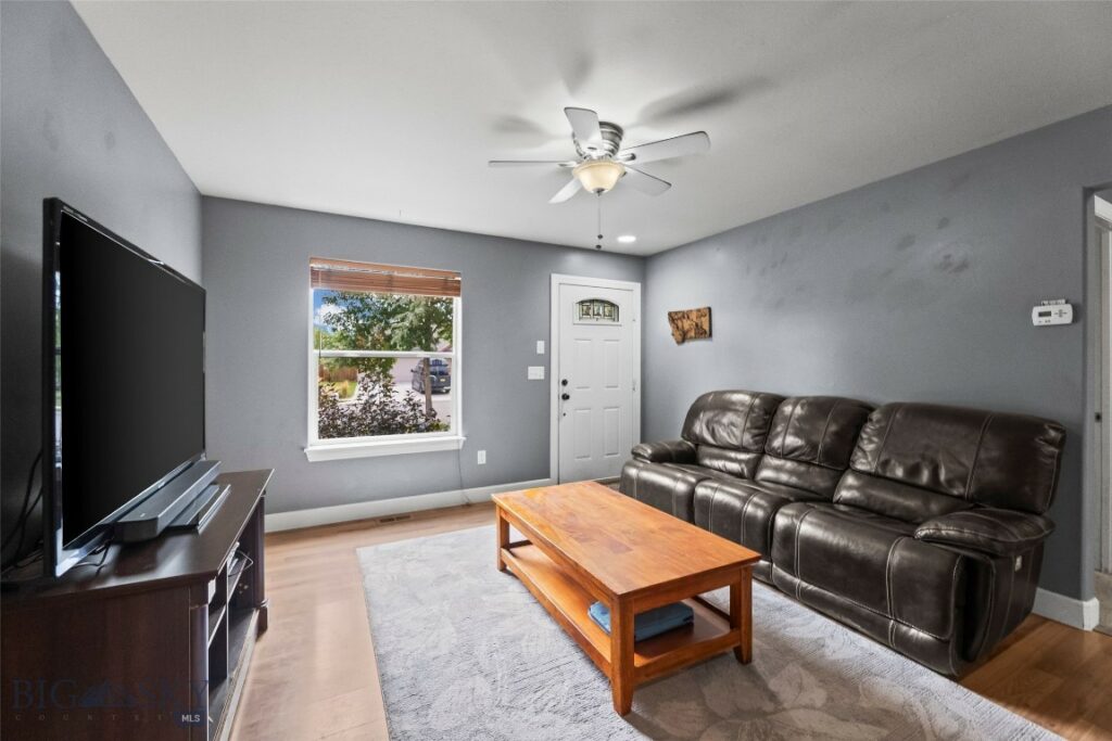 1005 Wyoming Street, Belgrade MT 59714