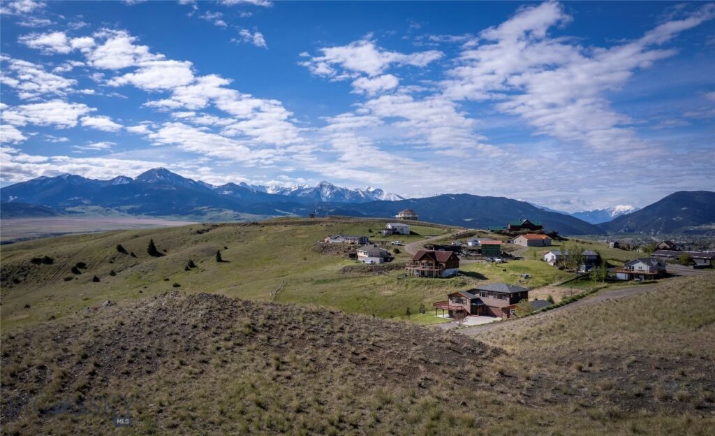 1006 Eagle Court, Livingston MT 59047