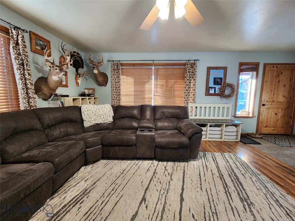 1006 Idaho St, Belgrade MT 59714