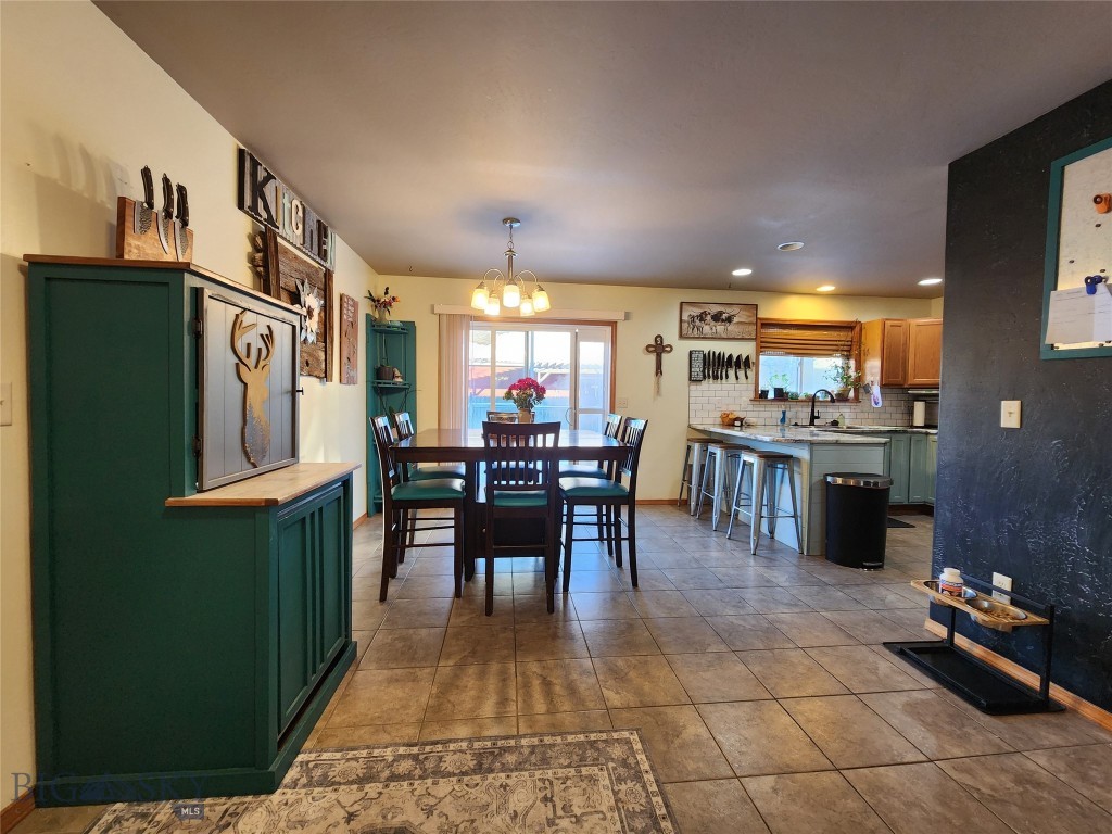 1006 Idaho St, Belgrade MT 59714