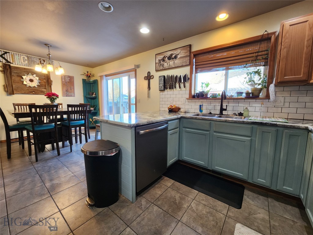 1006 Idaho St, Belgrade MT 59714