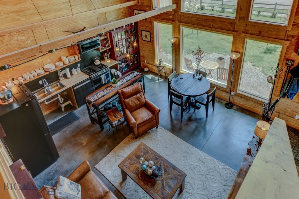 1007 E Geyser, Livingston MT 59047
