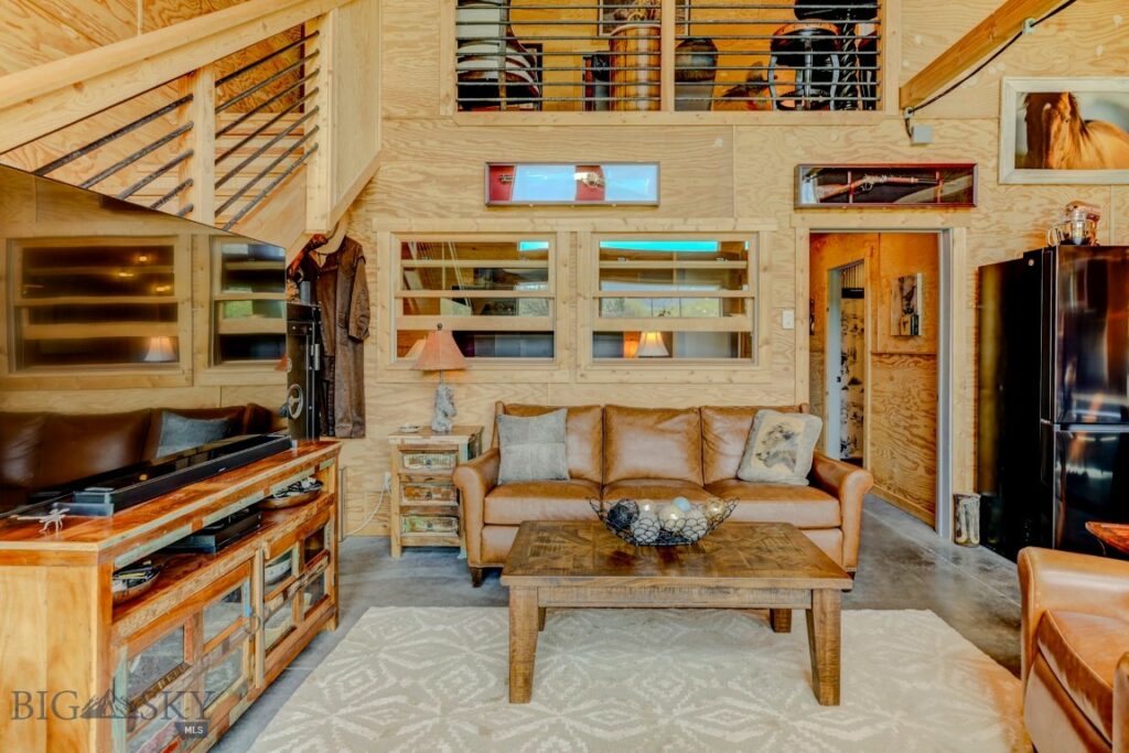 1007 E Geyser, Livingston MT 59047
