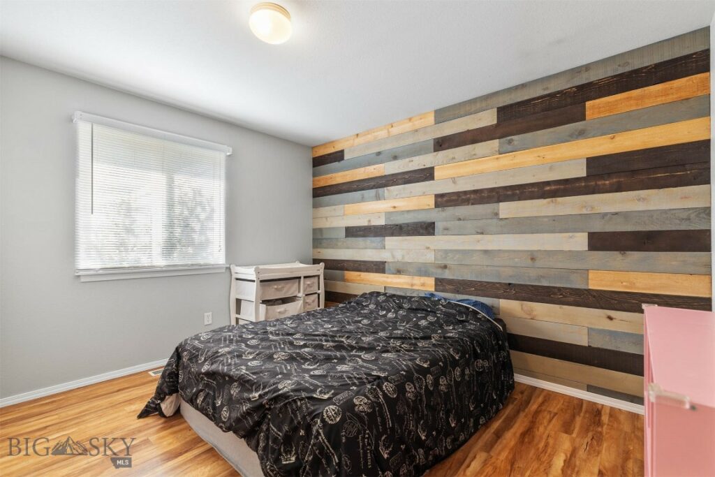 1008 Paisley Drive, Belgrade MT 59714