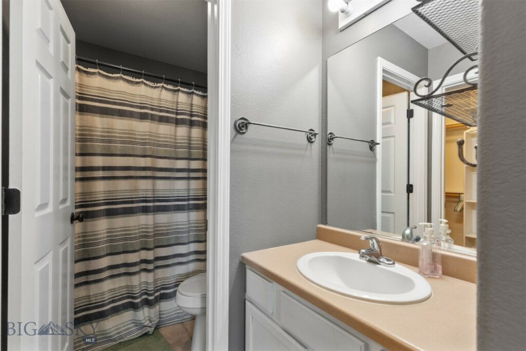 1008 Paisley Drive, Belgrade MT 59714