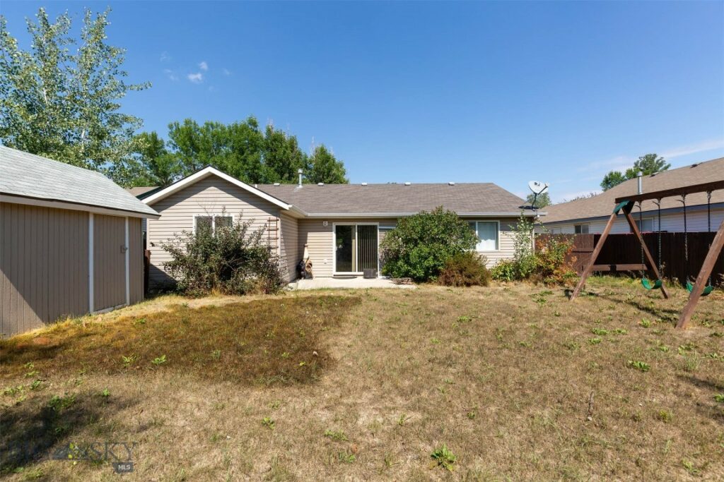 1008 Paisley Drive, Belgrade MT 59714