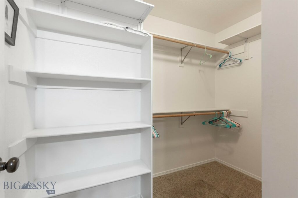 1008 Paisley Drive, Belgrade MT 59714