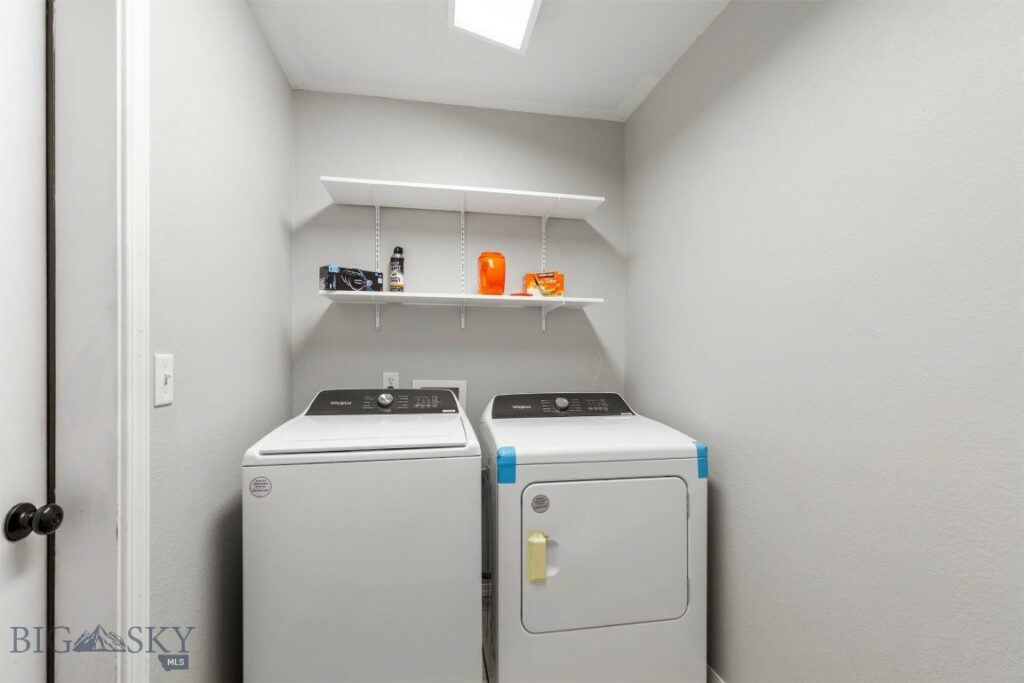 1008 Paisley Drive, Belgrade MT 59714