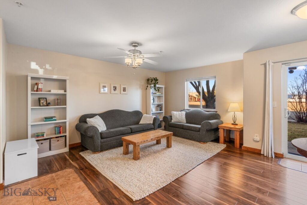 1008 Cruiser Lane, Belgrade MT 59714