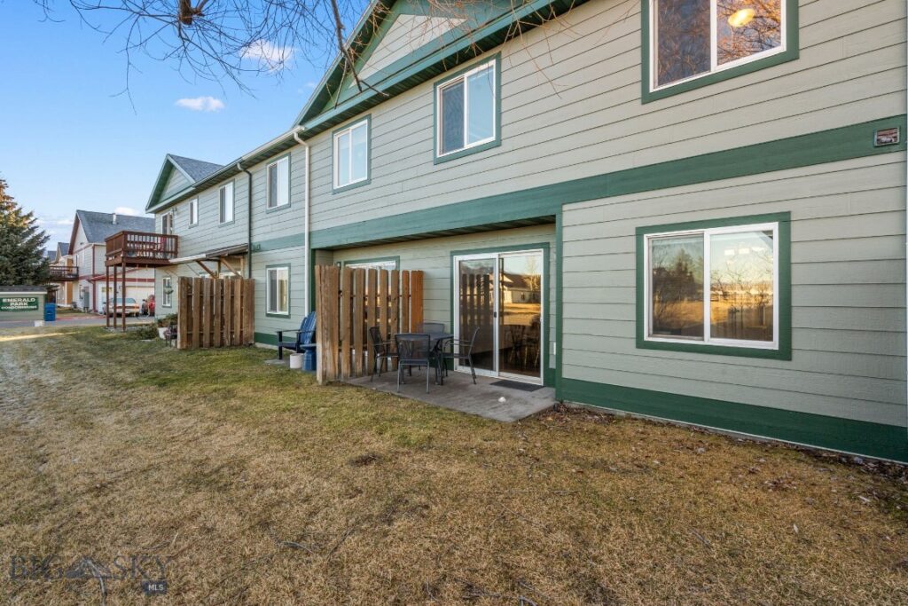 1008 Cruiser Lane, Belgrade MT 59714