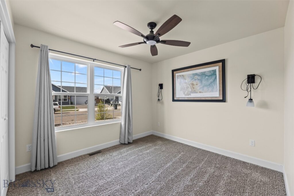 1009 Falcon Ridge Boulevard, Belgrade MT 59714