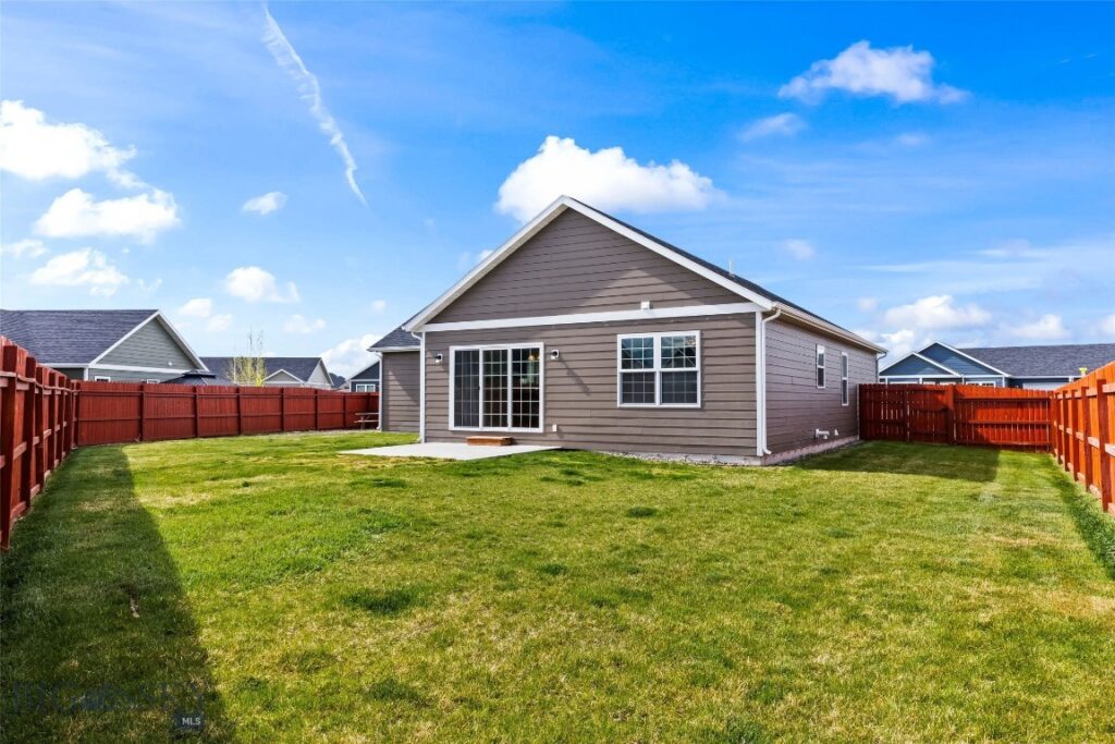 1009 Falcon Ridge Boulevard, Belgrade MT 59714