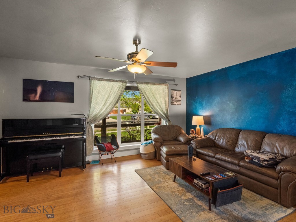 1009 Wyoming Street, Belgrade MT 59714