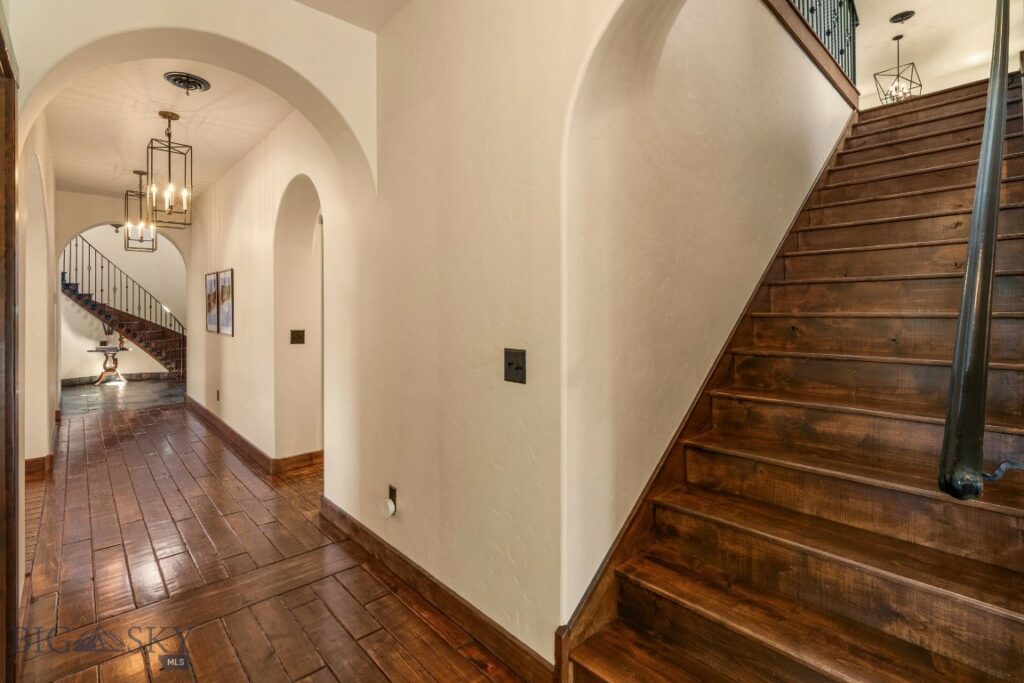 101 Milky Way Drive, Bozeman MT 59718