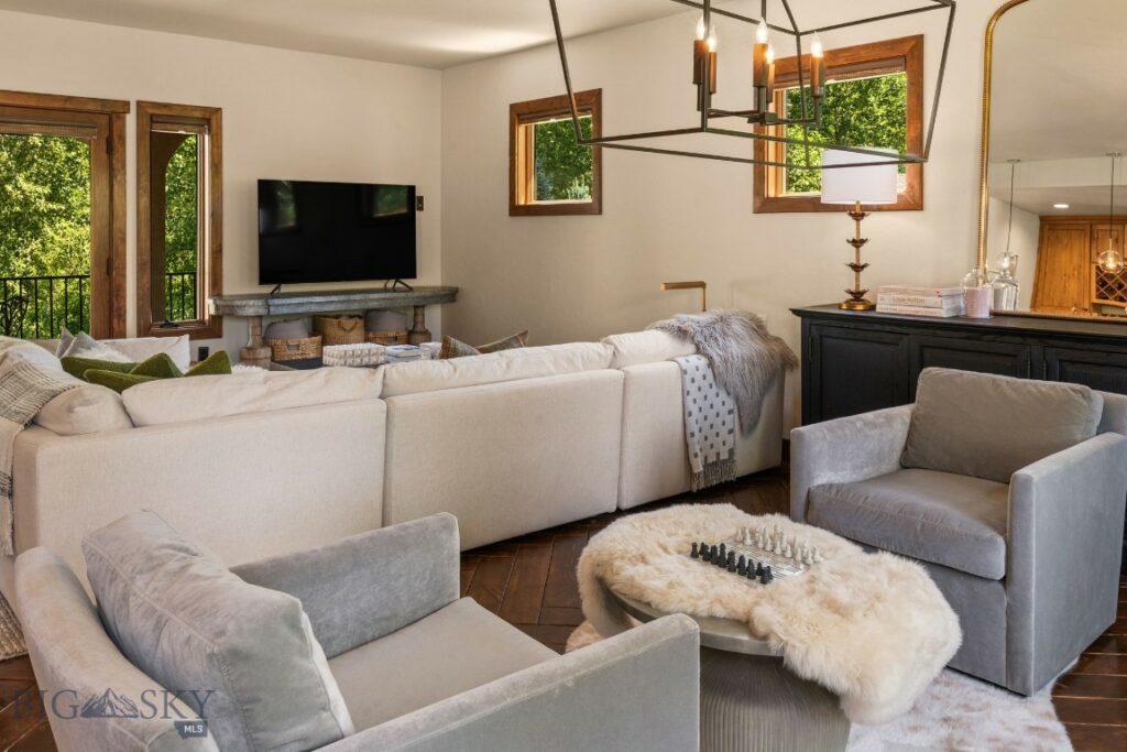 101 Milky Way Drive, Bozeman MT 59718