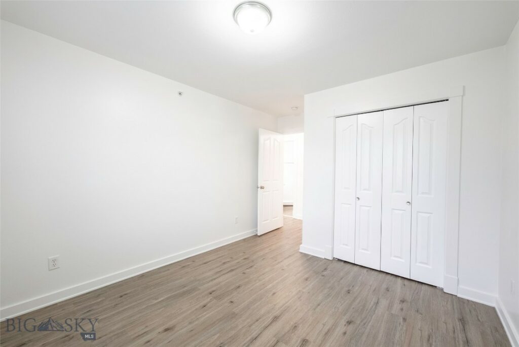1010 Cruiser Lane, Belgrade MT 59714